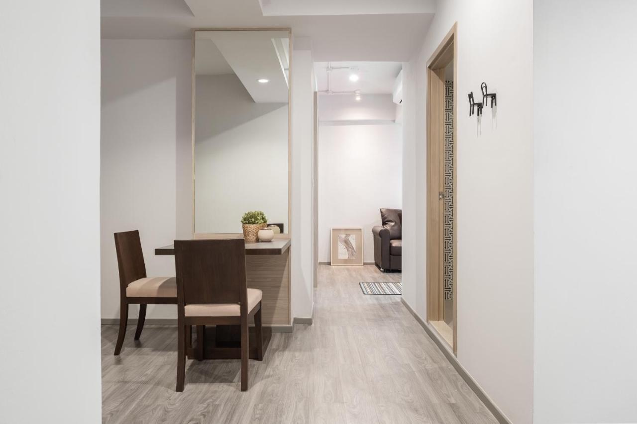 China Cozy Asoke Otel Bangkok Dış mekan fotoğraf