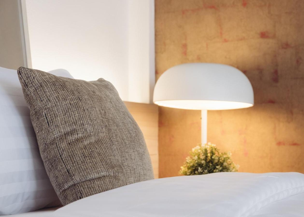 China Cozy Asoke Otel Bangkok Dış mekan fotoğraf