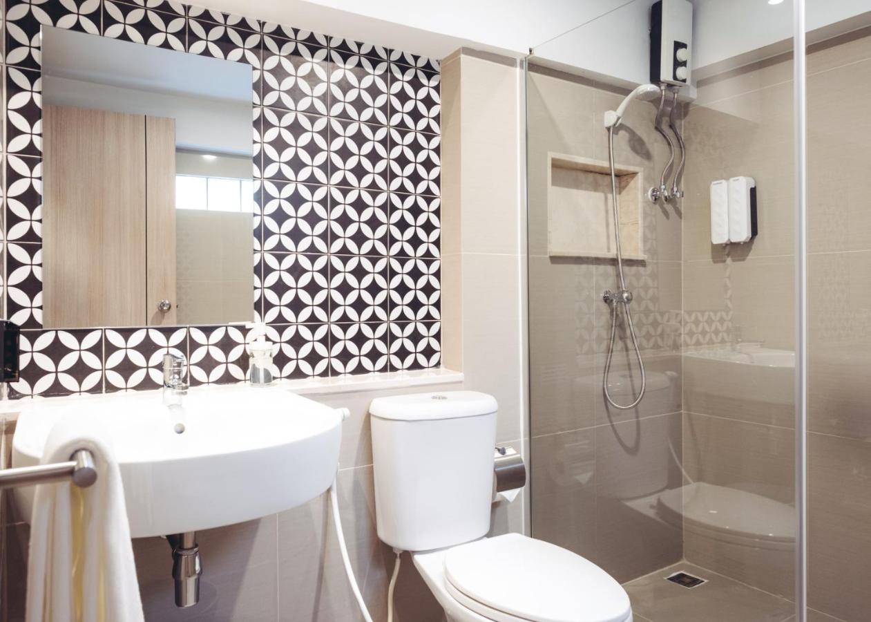 China Cozy Asoke Otel Bangkok Dış mekan fotoğraf