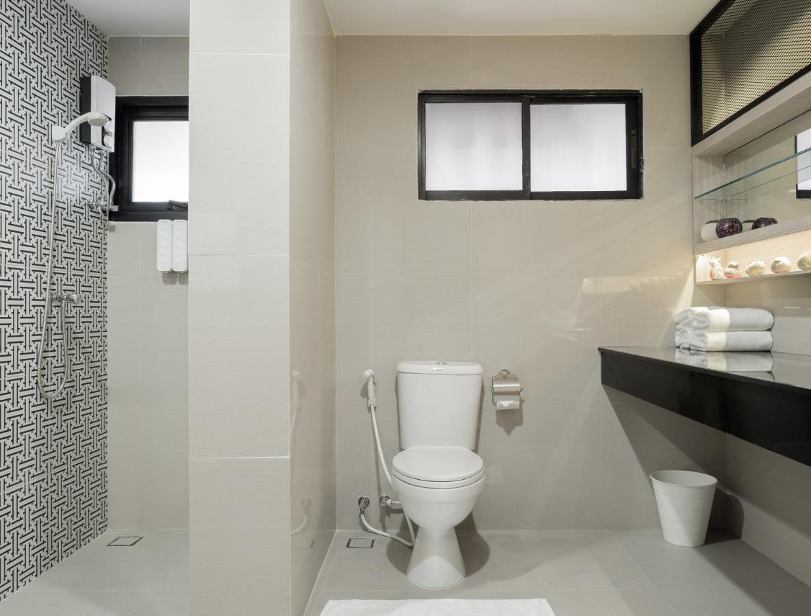 China Cozy Asoke Otel Bangkok Dış mekan fotoğraf