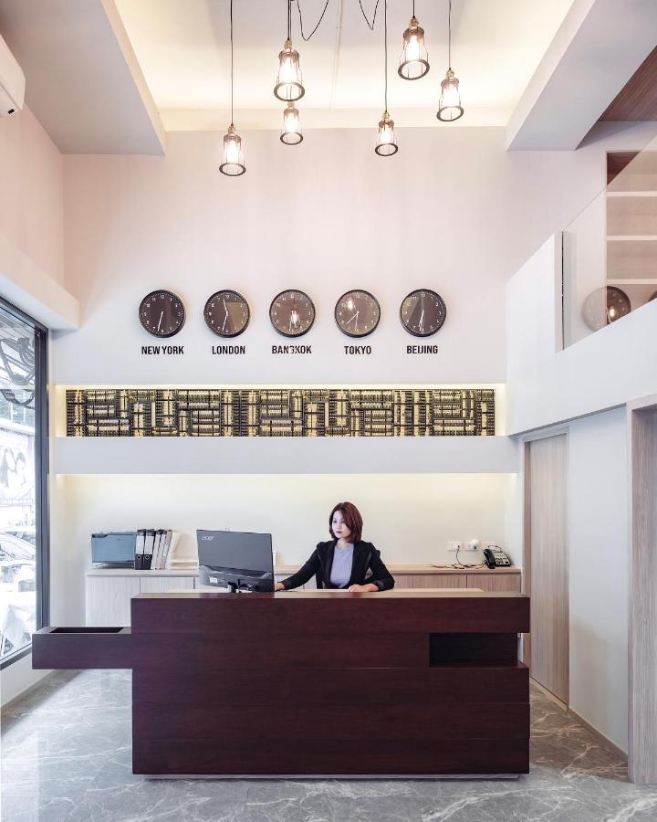 China Cozy Asoke Otel Bangkok Dış mekan fotoğraf