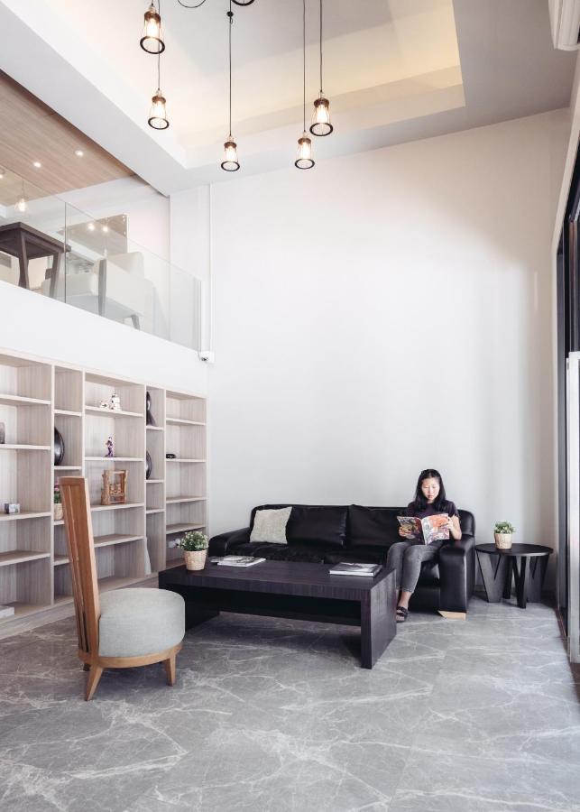 China Cozy Asoke Otel Bangkok Dış mekan fotoğraf