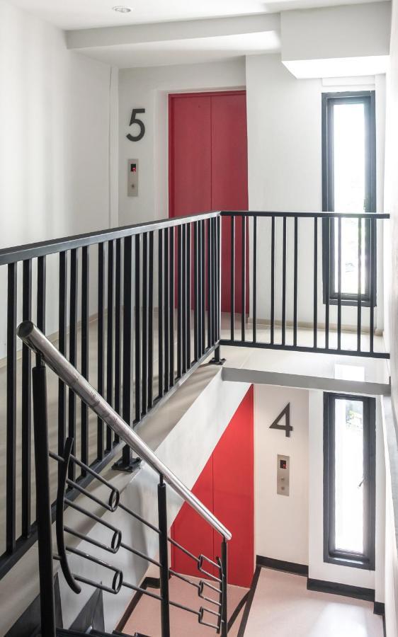 China Cozy Asoke Otel Bangkok Dış mekan fotoğraf